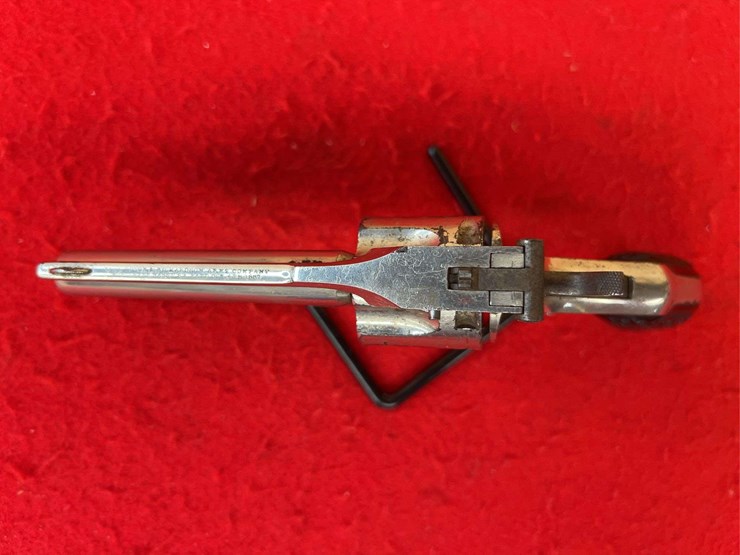 h&r-.38-da-revolver-image-2