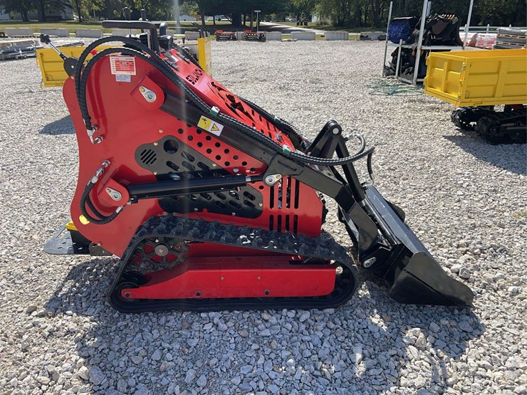 sdlanch-sdll60-skid-steer-loader-image-4