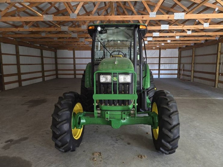 #27345-•-2013-john-deere-5083e-tractor-image-7