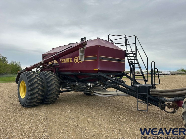 2010-seedhawk-62-ft.-seeder-image-41