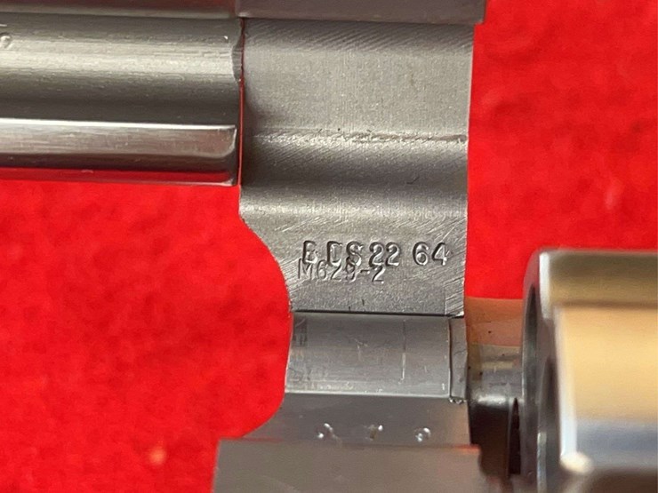 s&w-model-629-.44-magnum-da-revolver-image-14