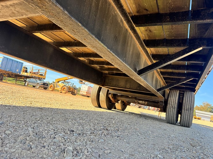 #9030-•-2022-east-texas-trailers-25’-gooseneck-flatbed-image-16