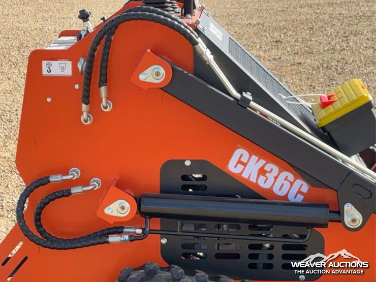 2026-captok-skid-steer-loader-image-18