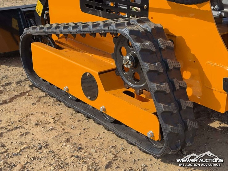 2026-captok-skid-steer-loader-image-20