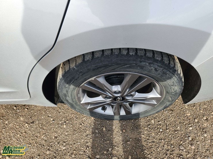 2018-hyundai-elantra-4dr-sedan-image-17