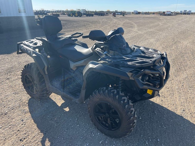 2022-can-am-outlander-xt-max-850-image-3