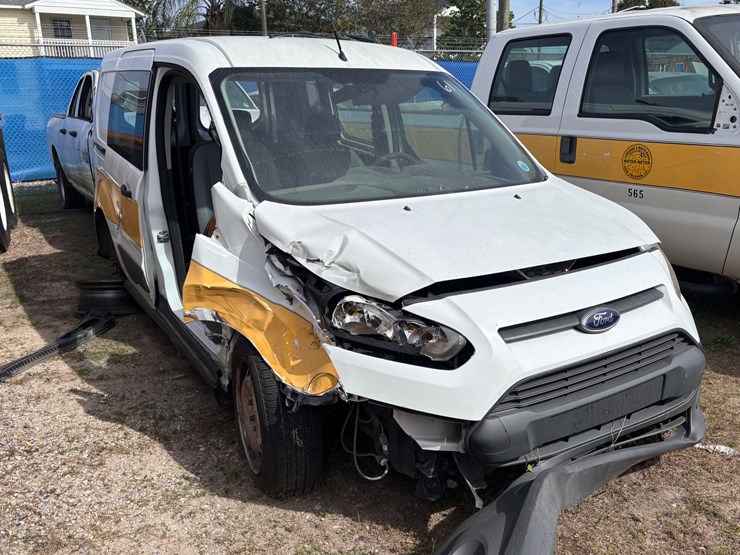 #61-•-ford-transit-connect-cargo-van-with-2.5l-engine-image-2