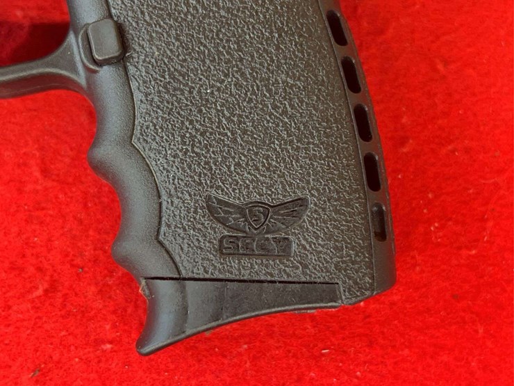 sccy-cpx-1-tt-9mm-semiauto-pistol-image-8