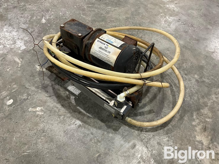 john-blue-21630-100gph-chemigation-pump-image-1
