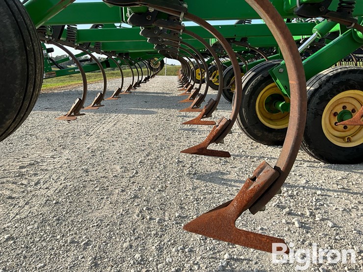 2016-john-deere-2210l-45’-field-cultivator-image-16