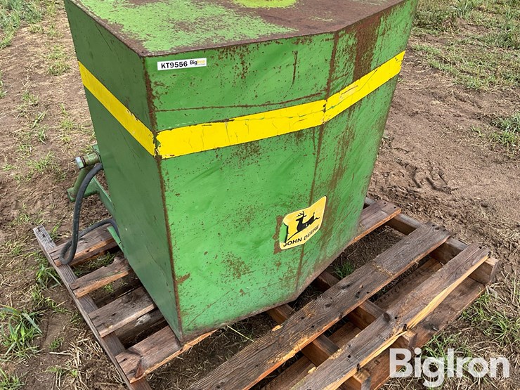 john-deere-tractor-auxiliary-fuel-tank-image-17