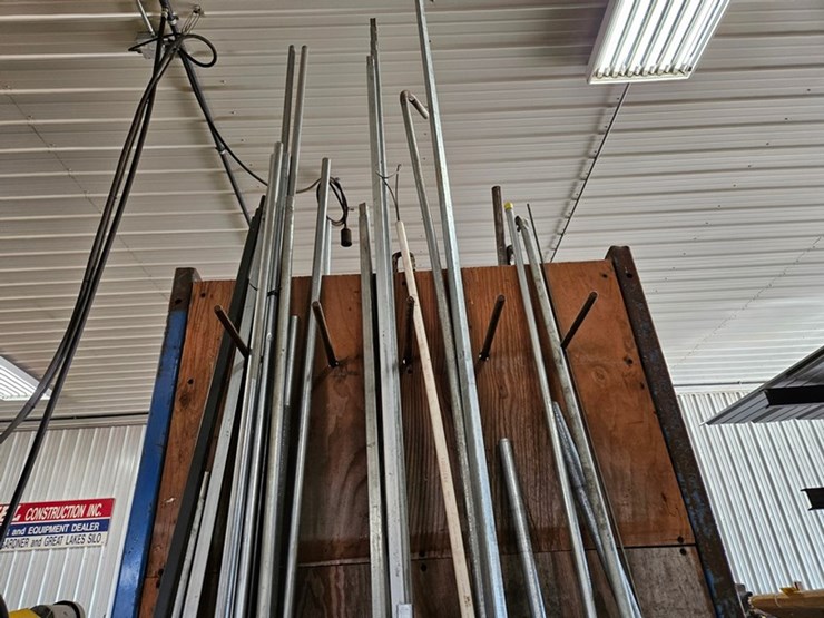 #9292-•-contents-of-large-metal-storage-rack-image-5
