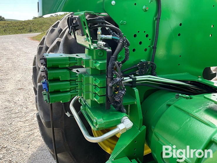 2013-john-deere-9360r-4wd-tractor-image-18
