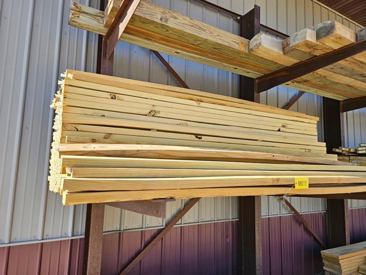 #9272-•-(126)-2"x4"x8'-treated-boards-image-5