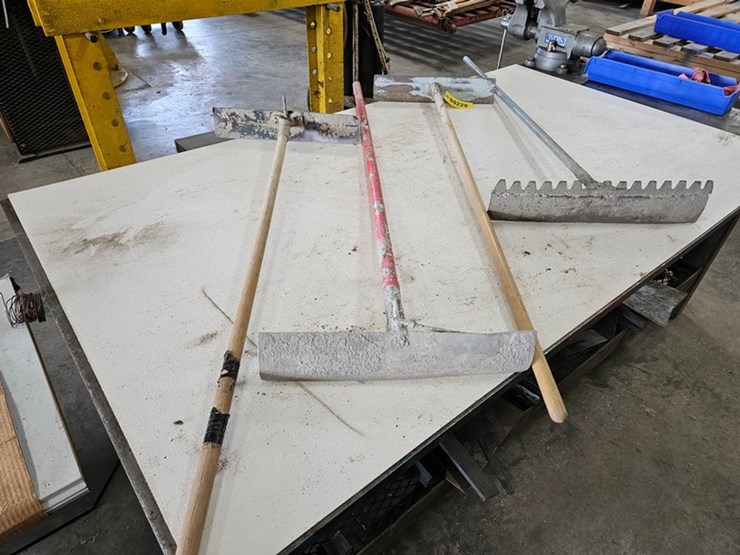 #9229-•-rack-of-concrete-come-alongs-image-3