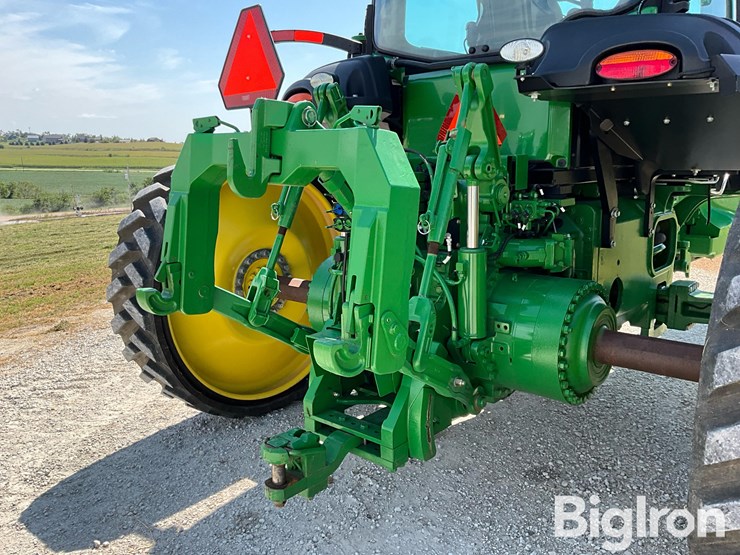 2013-john-deere-8335rt-track-tractor-image-11