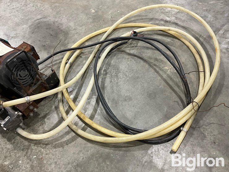 john-blue-21630-100gph-chemigation-pump-image-18