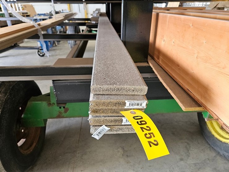 #9252-•-trex-transcend-grooved-deck-boards-image-3