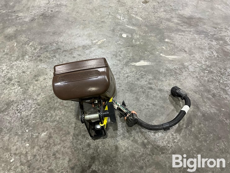 john-deere-greenstar-mobile-processor-brown-box-w/autotrac-key-&-data-cards-image-5