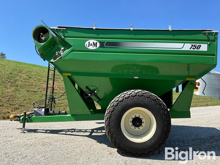 2014-j&m-750-18-grain-cart-image-8