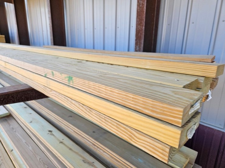#9266-•-assorted-treated-lumber-image-6