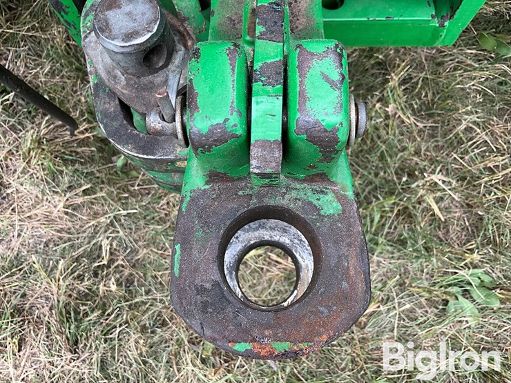 2010-john-deere-9330-4wd-tractor-image-11