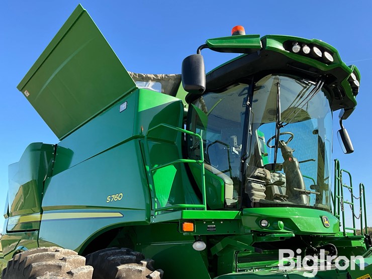 2020-john-deere-s760-2wd-combine-image-10