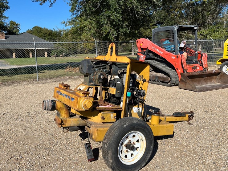 #41591-•-4in-gas-powered-pump-mounted-on-trailer-|-for-parts/repairs-image-3