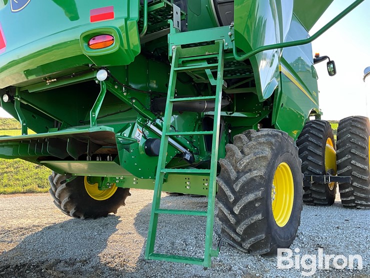2020-john-deere-s760-2wd-combine-image-11