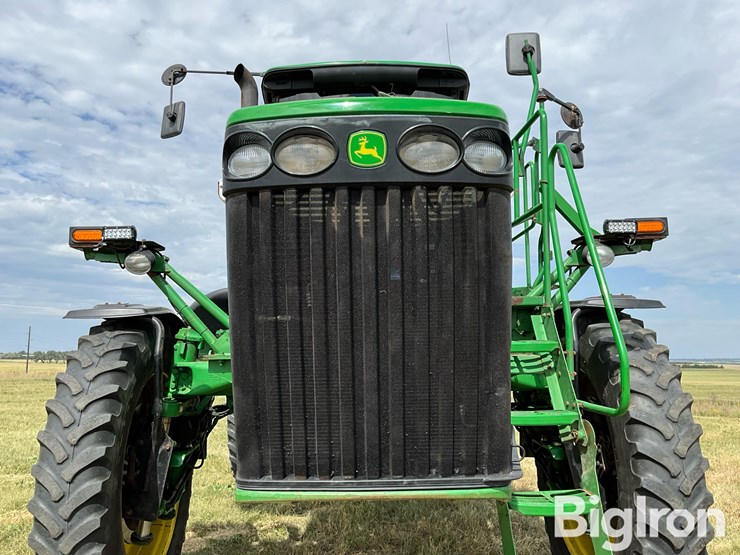 2008-john-deere-4930-self-propelled-dry-fertilizer-spreader-image-11