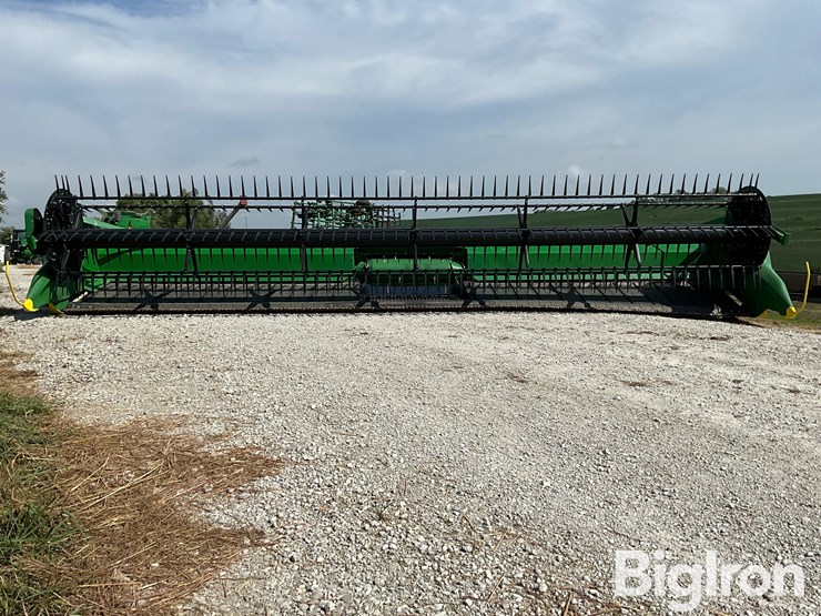 2020-john-deere-730fd-“hydraflex”-draper-header-image-2