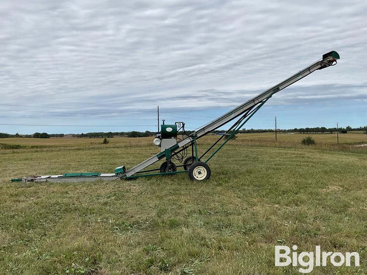 2012-doyle-stainless-steel-conveyor/field-unloader-image-8