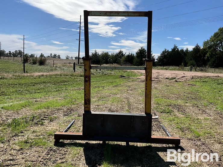 three-bale-spear-skid-steer-attachment-image-6