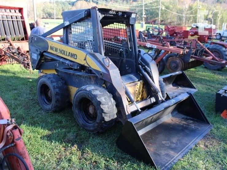 new-holland-l180-image-1