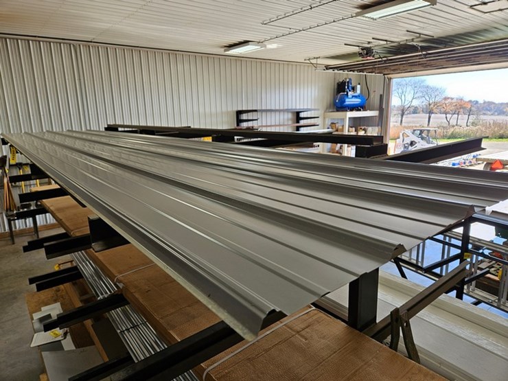 #9246-•-(4)-misc-length-galvanized-corrugated-steel-sheets-image-12