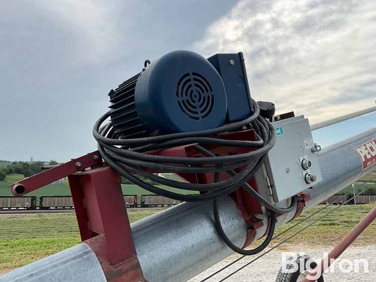 peck-1002-41-truck-auger-image-9