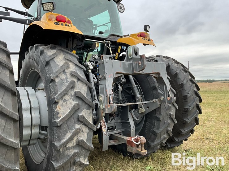 2013-challenger-mt685d-mfwd-tractor-image-11