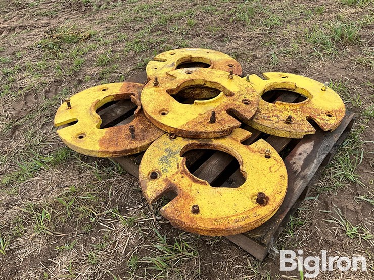 john-deere-tractor-rear-wheel-weights-image-6