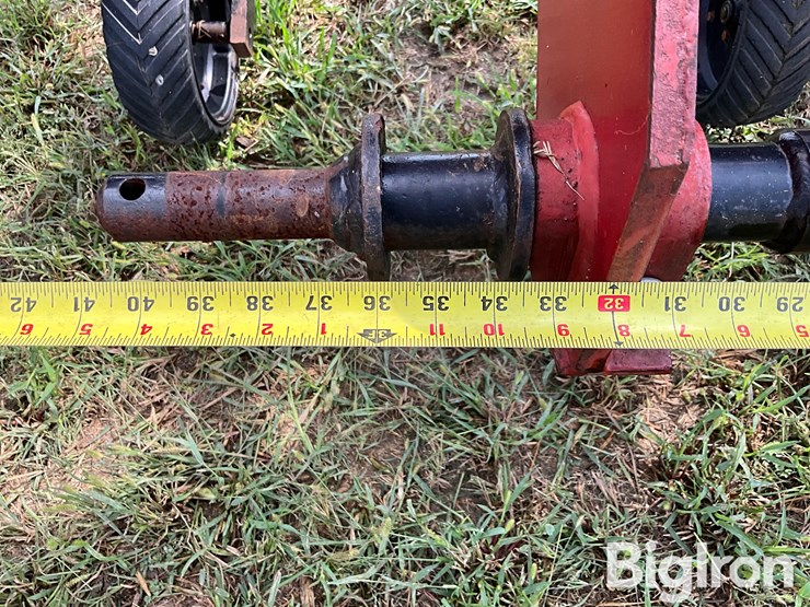 case-1820-16r30”-3-pt-row-crop-cultivator-image-19