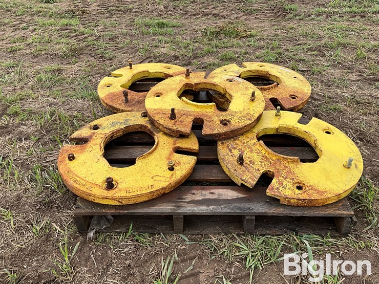 john-deere-tractor-rear-wheel-weights-image-5
