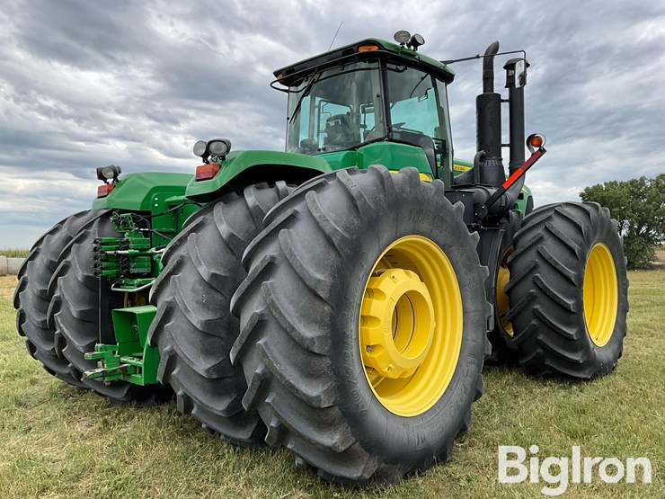 2010-john-deere-9330-4wd-tractor-image-5