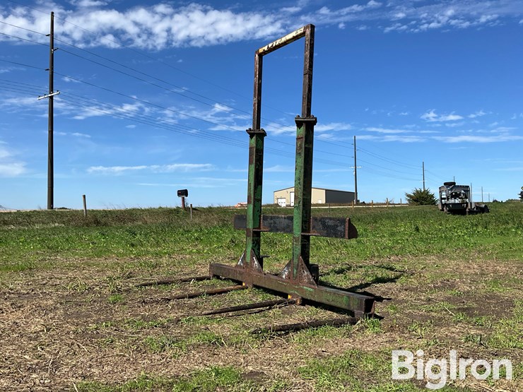 three-bale-spear-loader-attachment-image-1