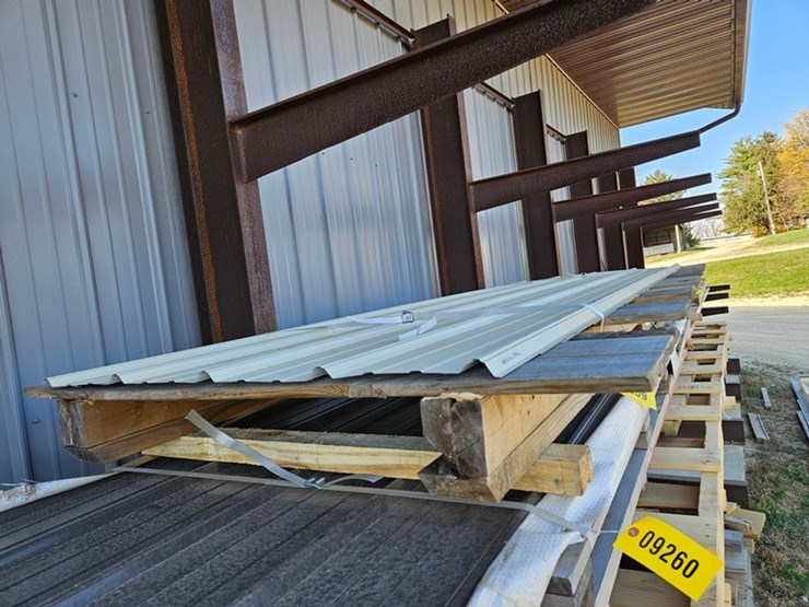 #9259-•-assorted-size-beige-steel-siding-image-2