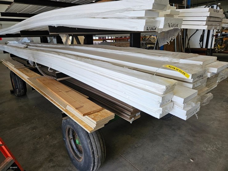 #9250-•-assorted-1"-pvc-siding-image-3