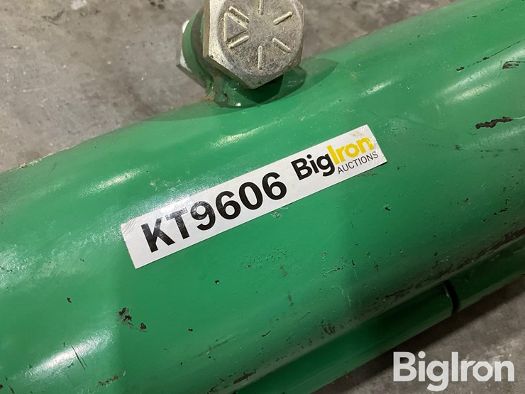 emerson-john-deere-sprayer/spreader-suspension-block-image-13