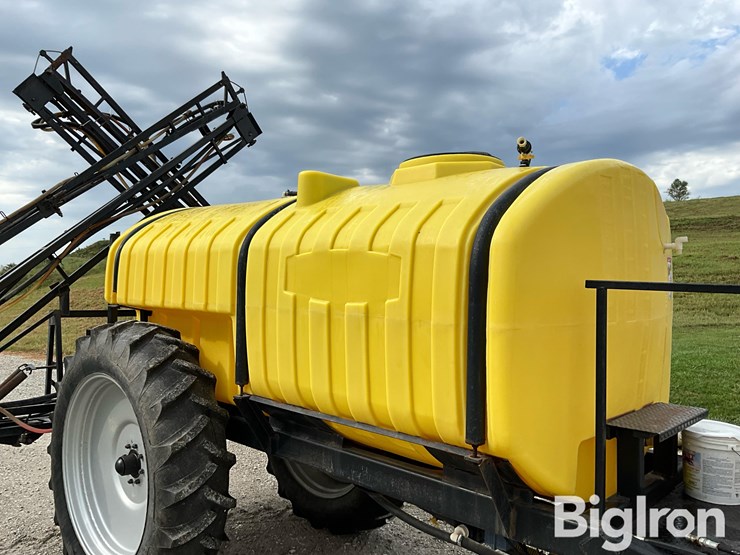 b&b-60’-1000-gal-pull-type-sprayer-image-10