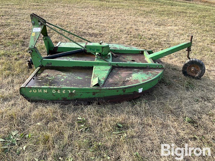 john-deere-709-3-pt-rotary-mower/shredder-image-8