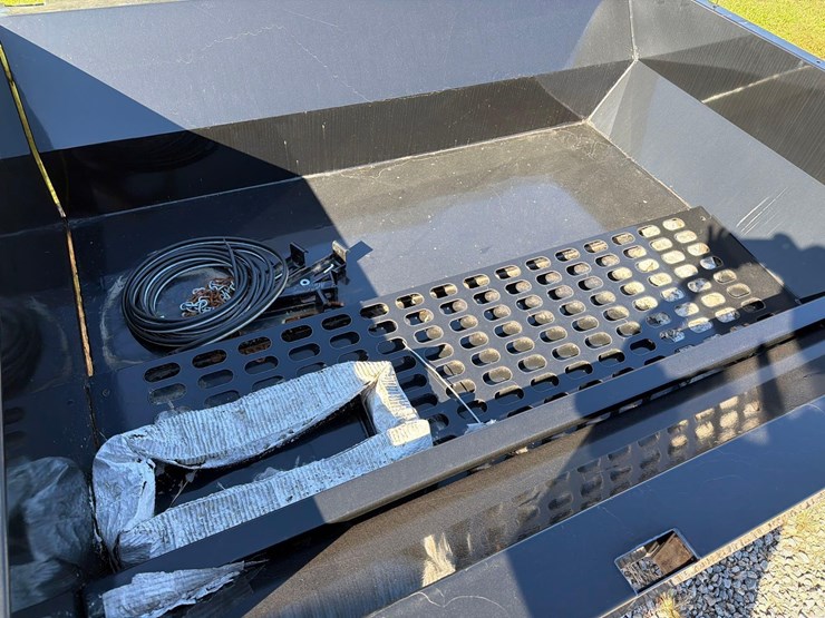 bwise-7’-hydraulic-dump-for-pick-up-image-7