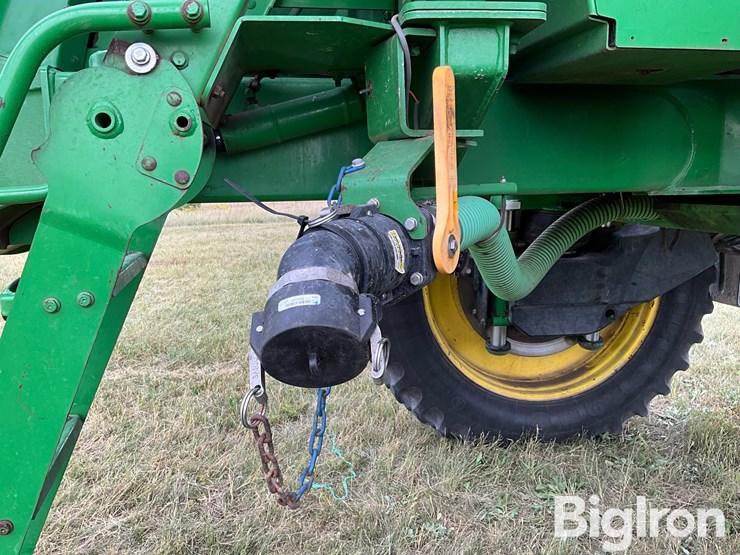 2010-john-deere-4930-self-propelled-sprayer-image-15