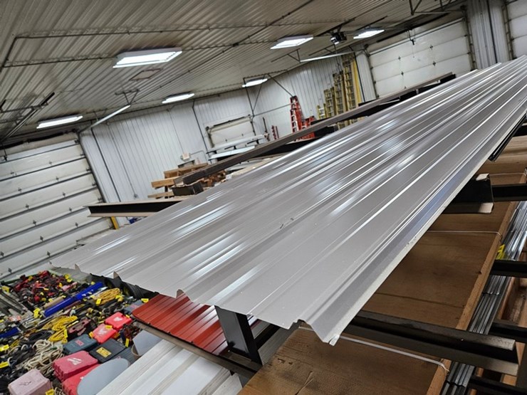 #9248-•-3'-wide-charcoal-steel-siding-image-2